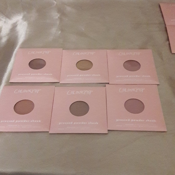 Colour POP - Picture 3 of 3